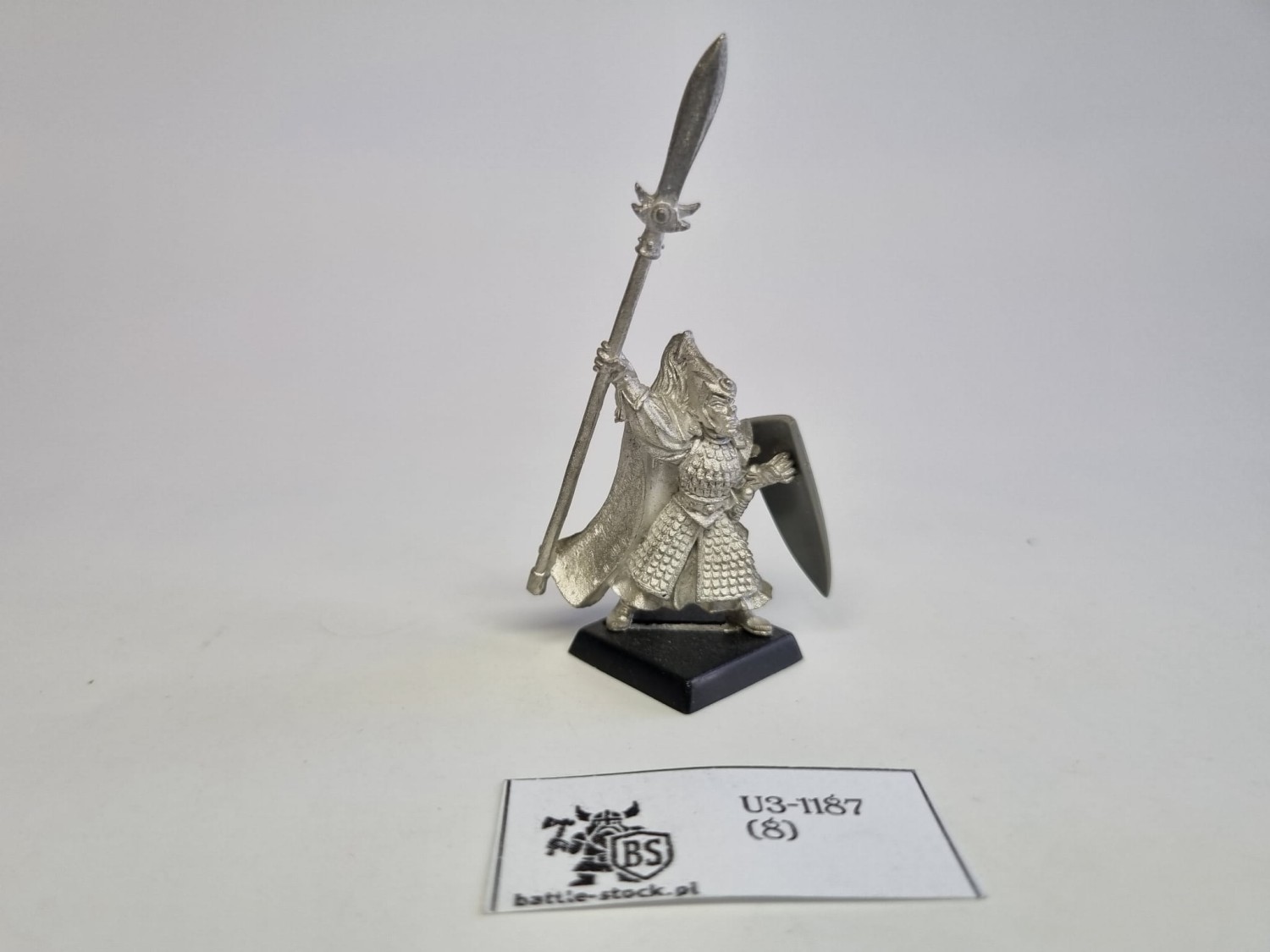 He metal noble