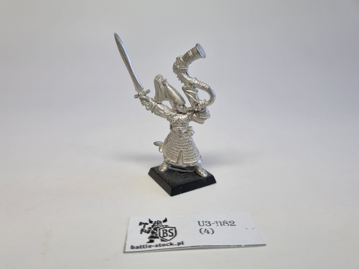 HE metal cmd model