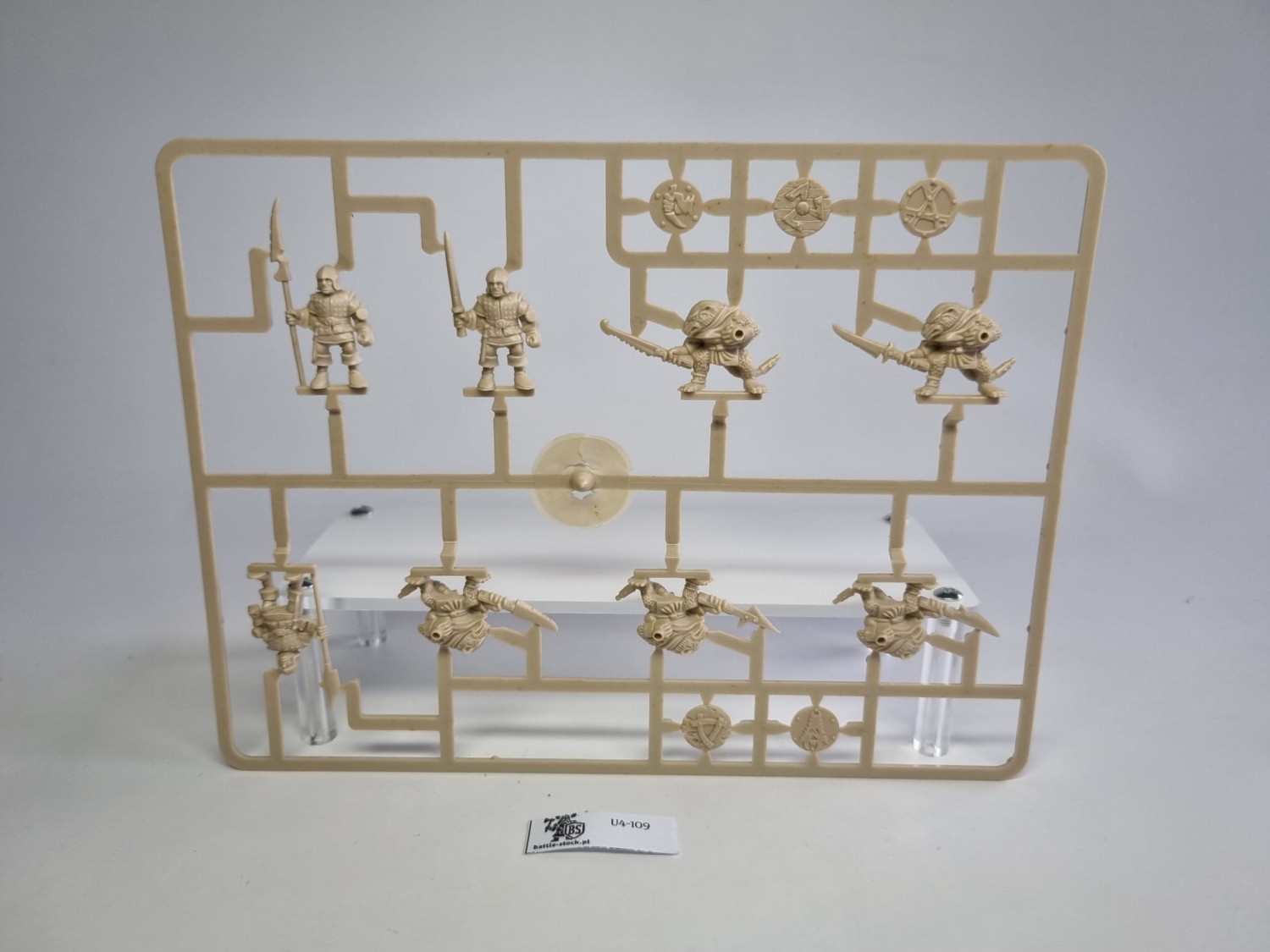 heroquest skaven x5 + empire x3 ramka