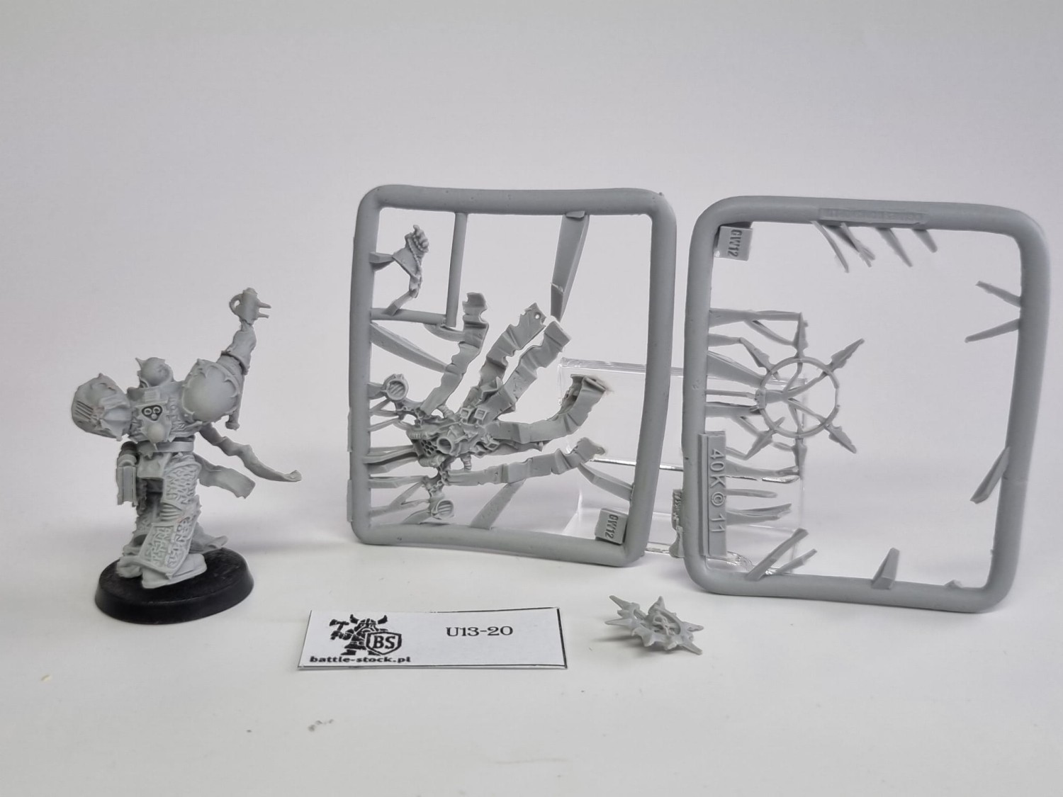 40k CSM dark apostle finecast