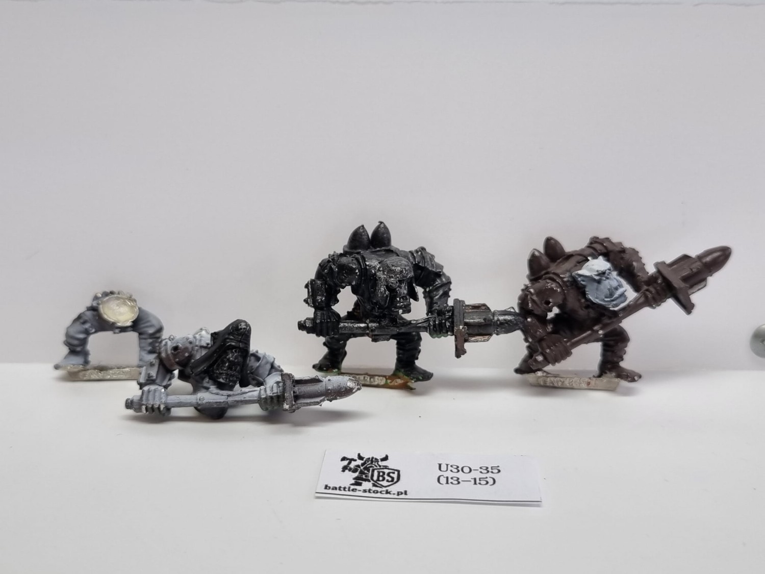 40k Ork rokkit launcher M
