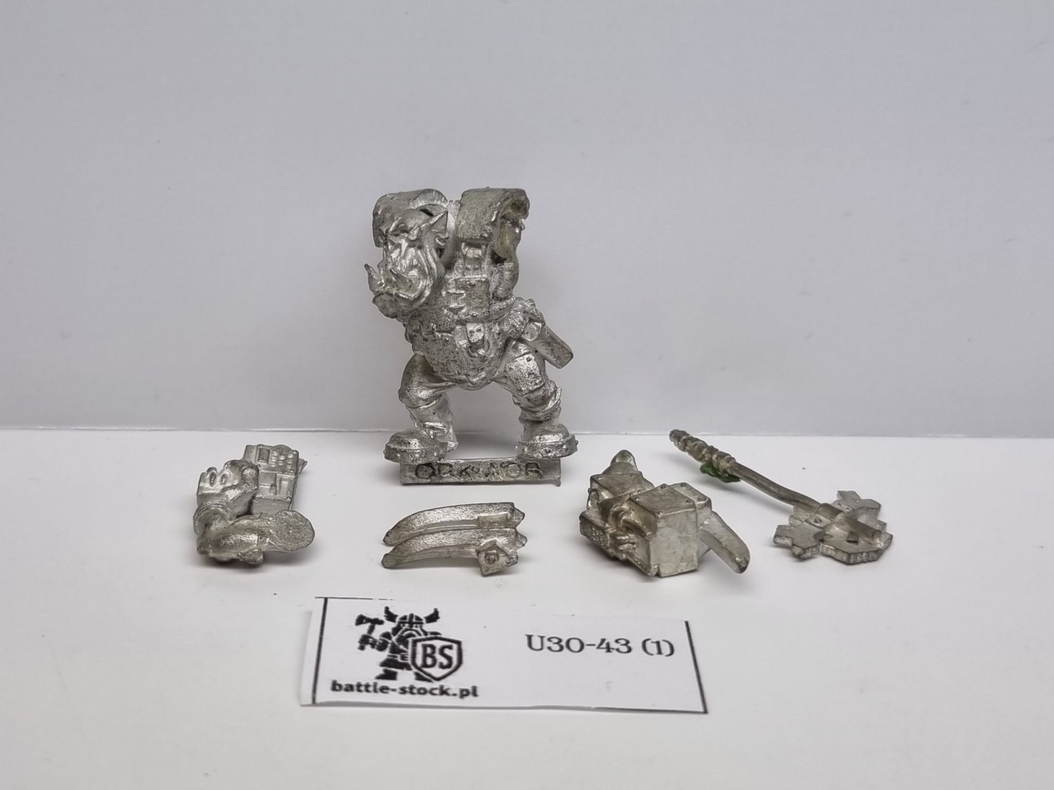 40k Ork Nobz M