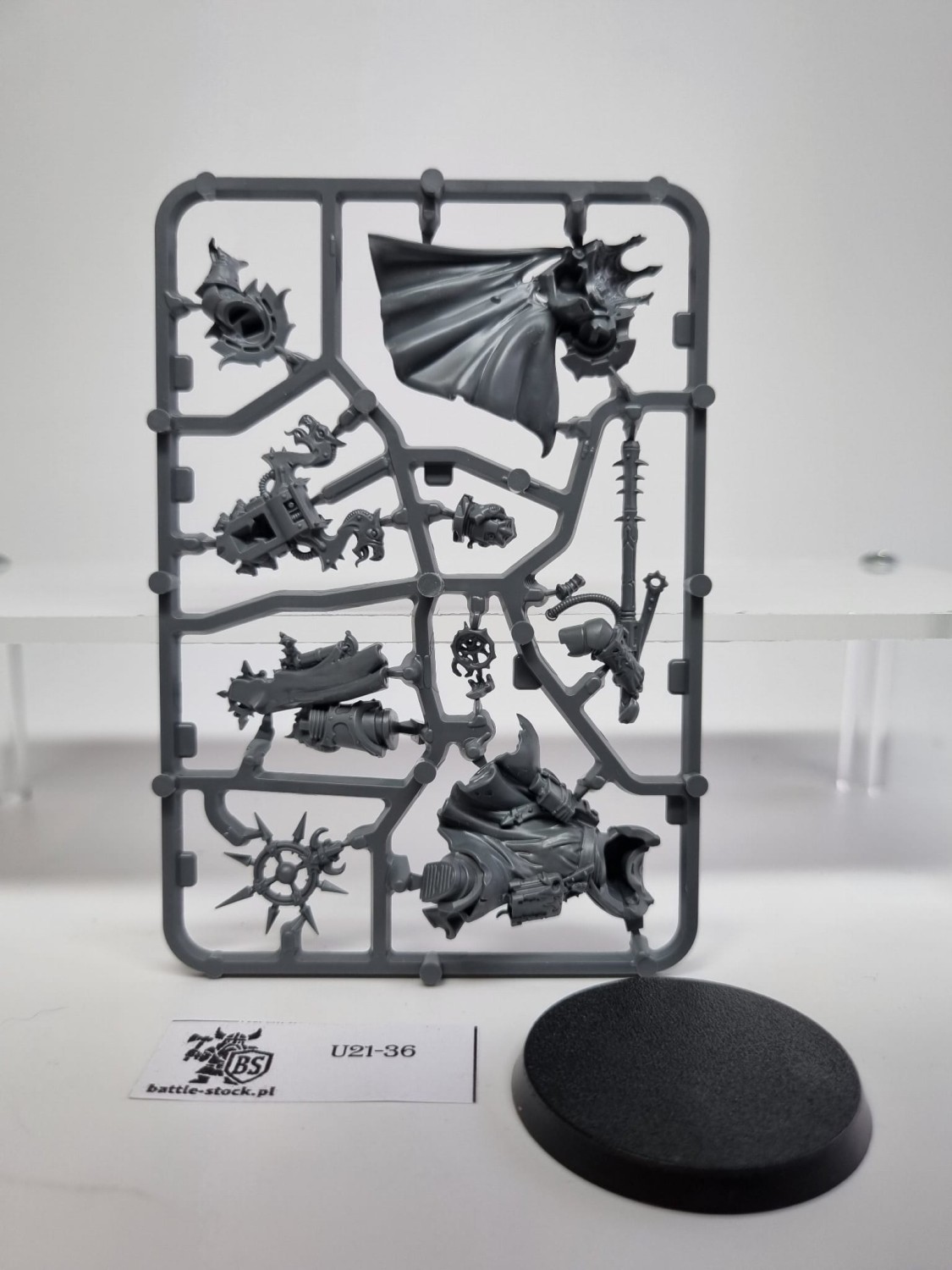 Chaos space marines sorcerer