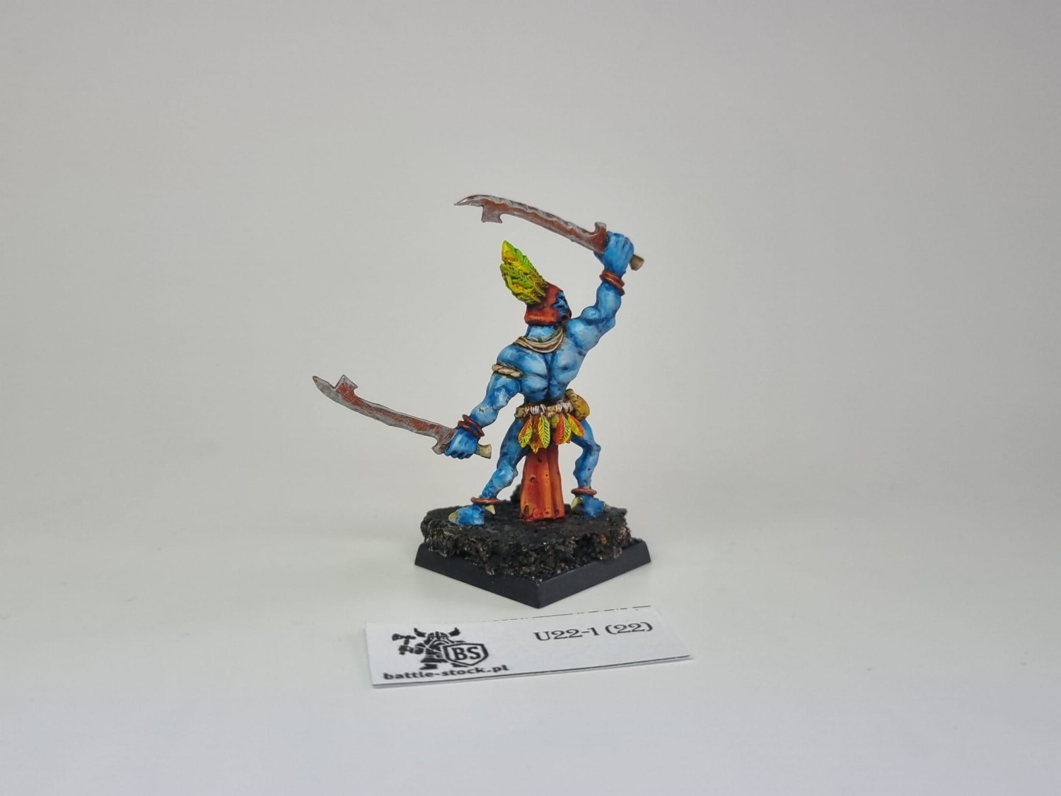 spellcrow vorak with two swords