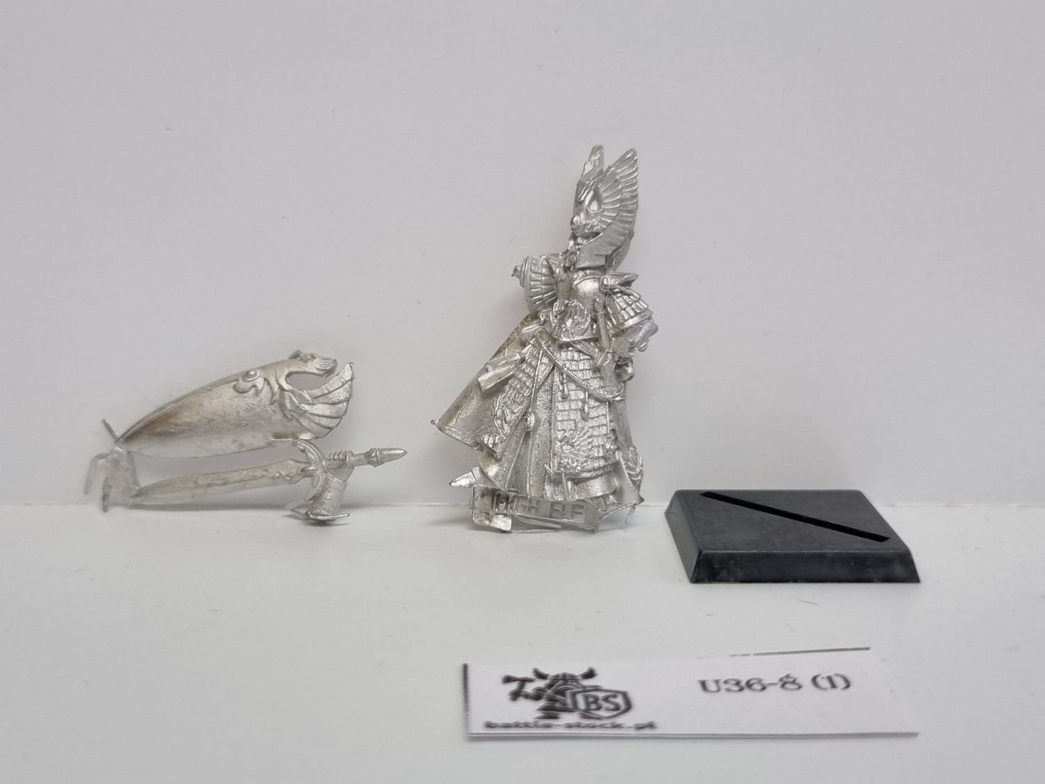 WFB HER: Classic High Elf Noble