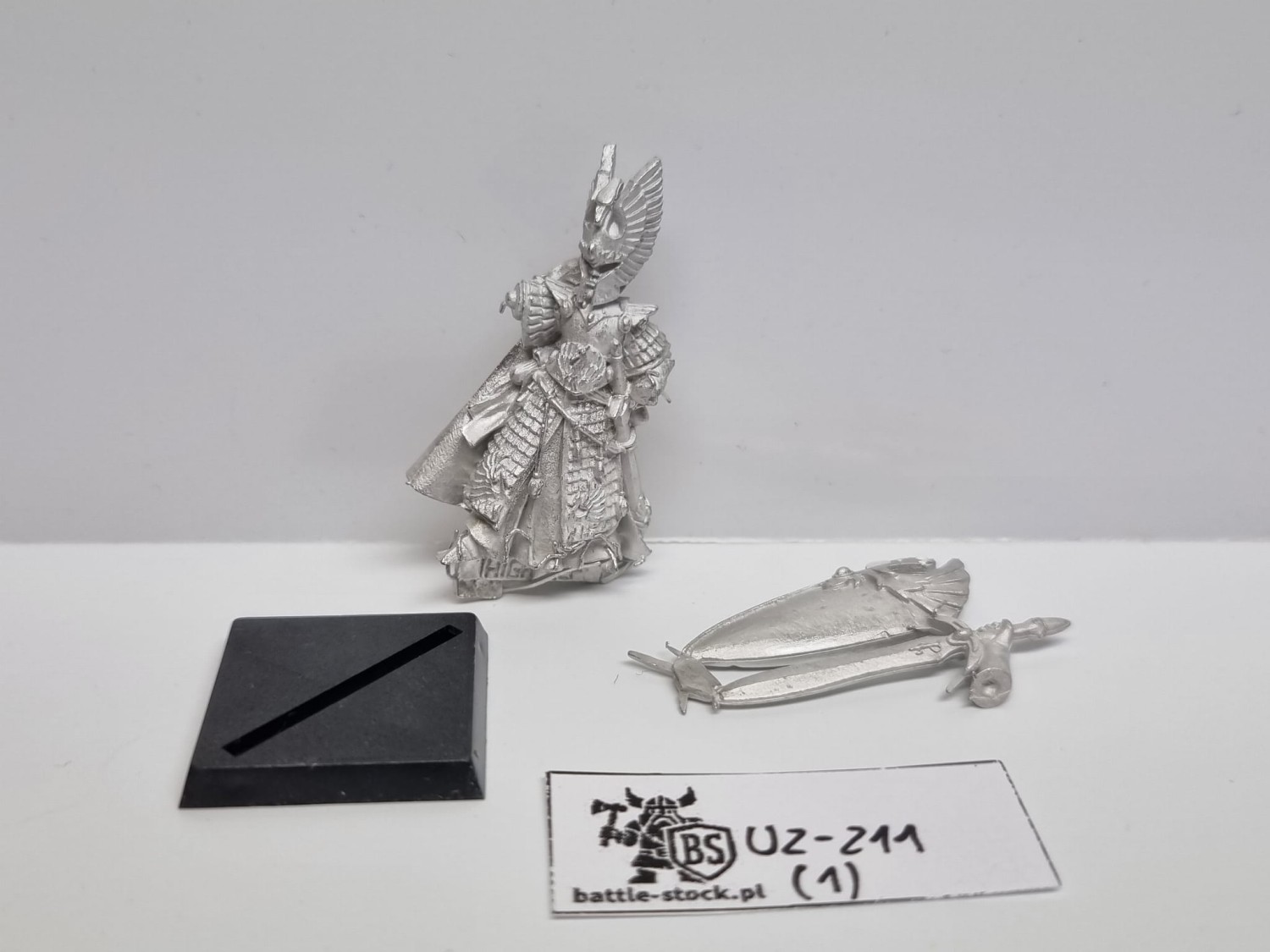TOW Classic High Elf Noble