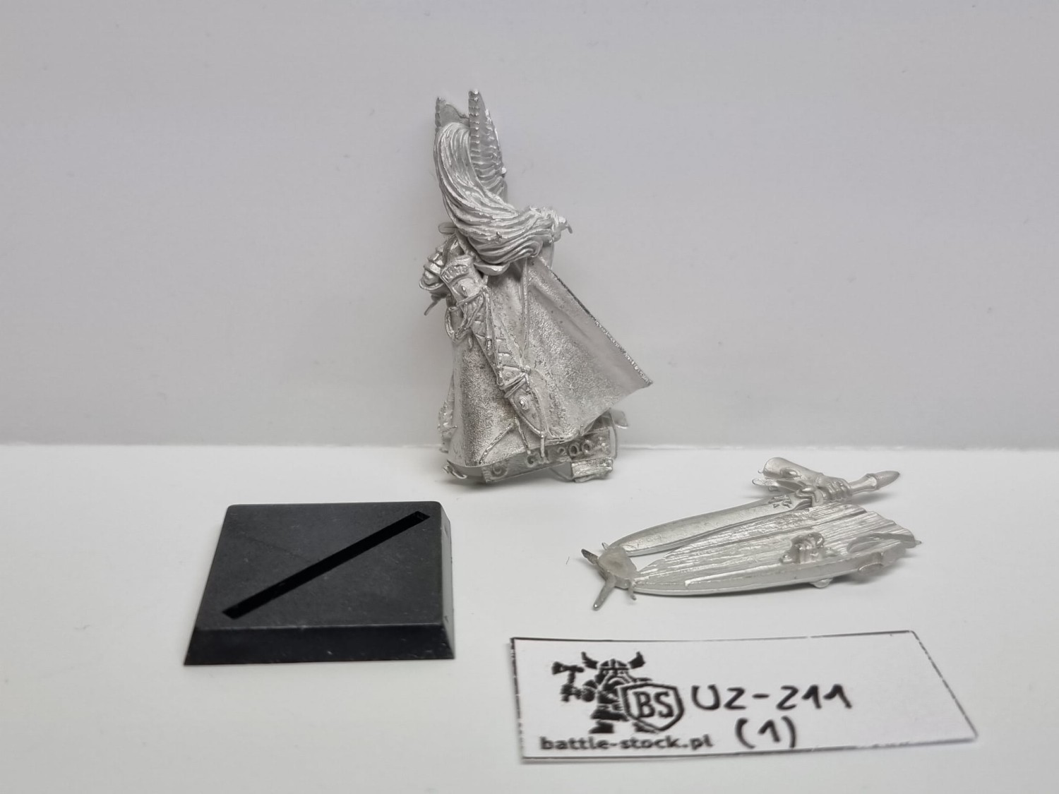TOW Classic High Elf Noble