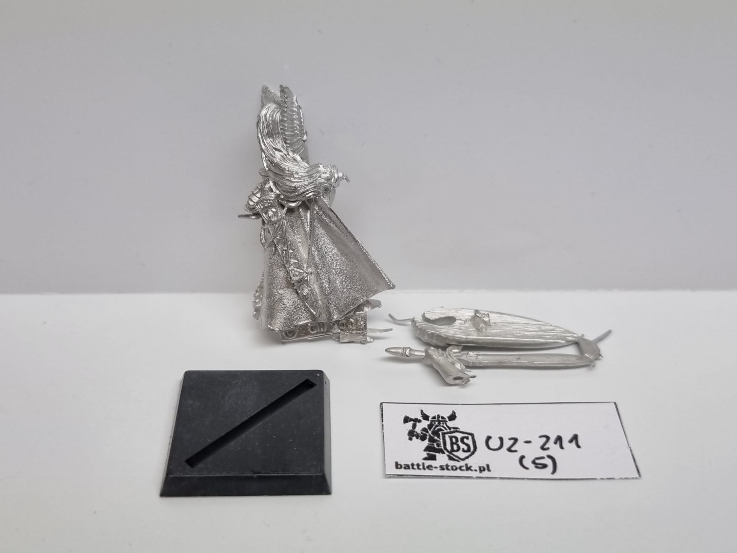 TOW Classic High Elf Noble