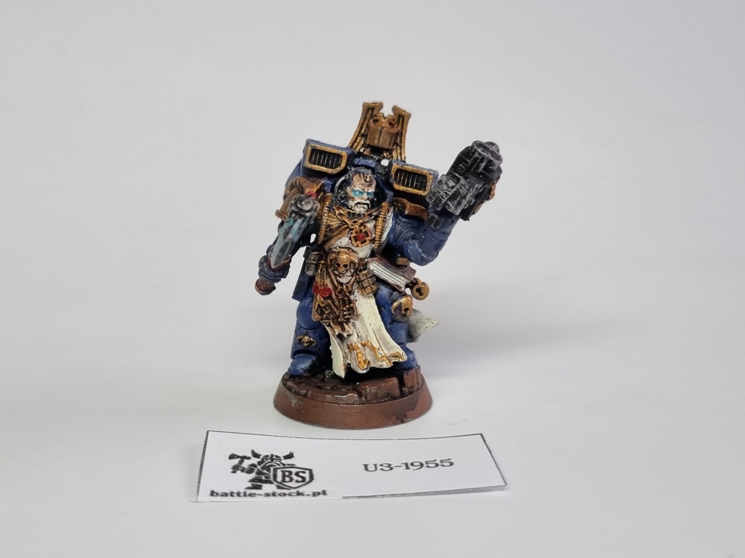 40k SM hero with jump pack finecast