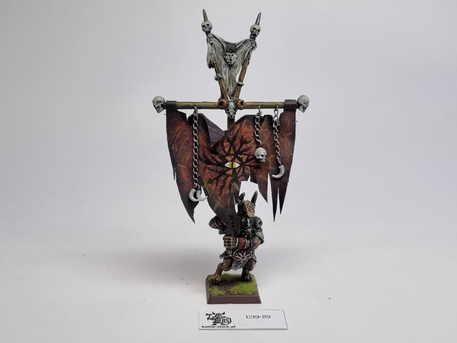 WFB konwersja beastmen sztandar