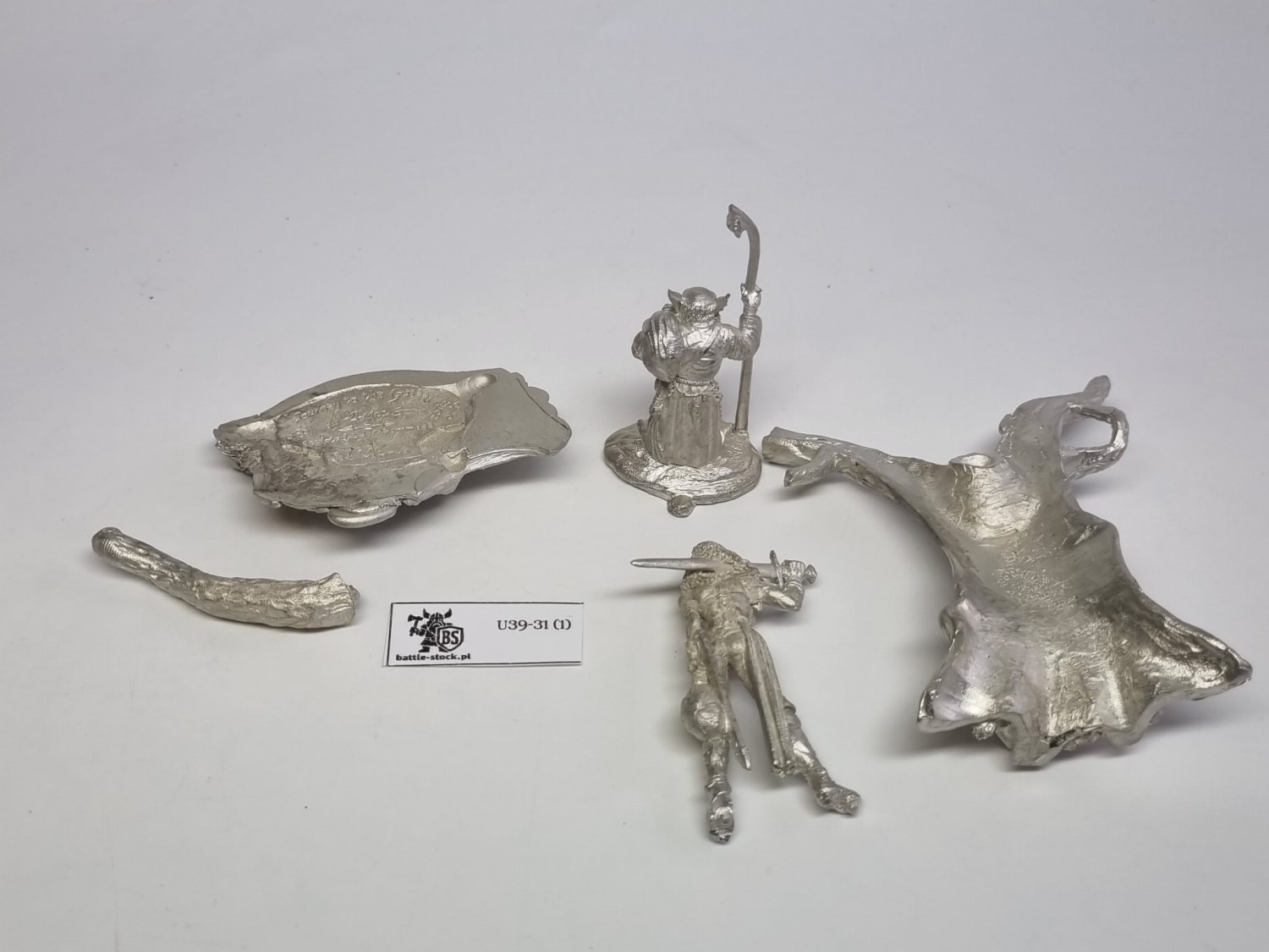 Elmore 54mm Diorama Set – Journey to the Gathering