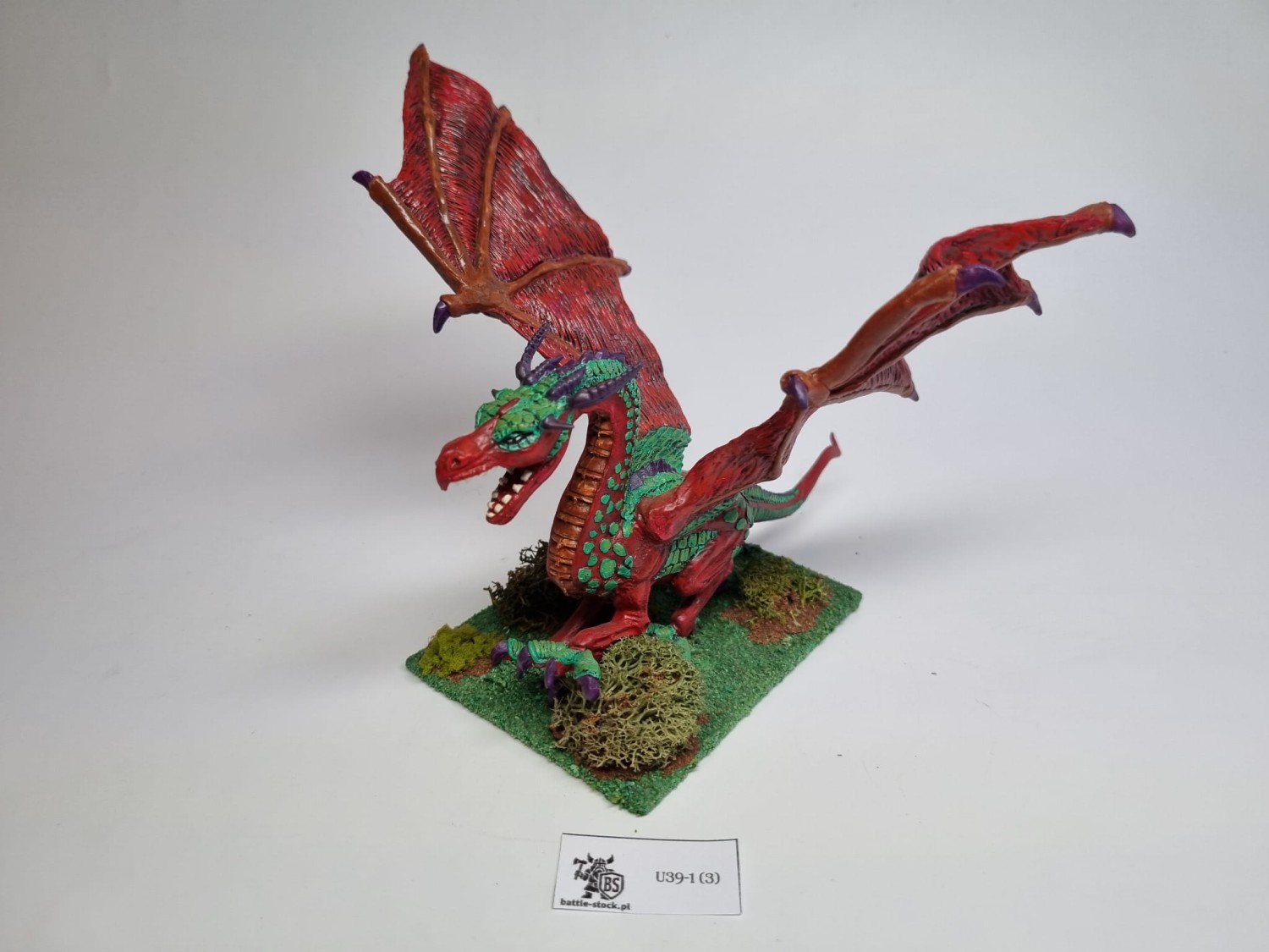 Harlequin red dragon