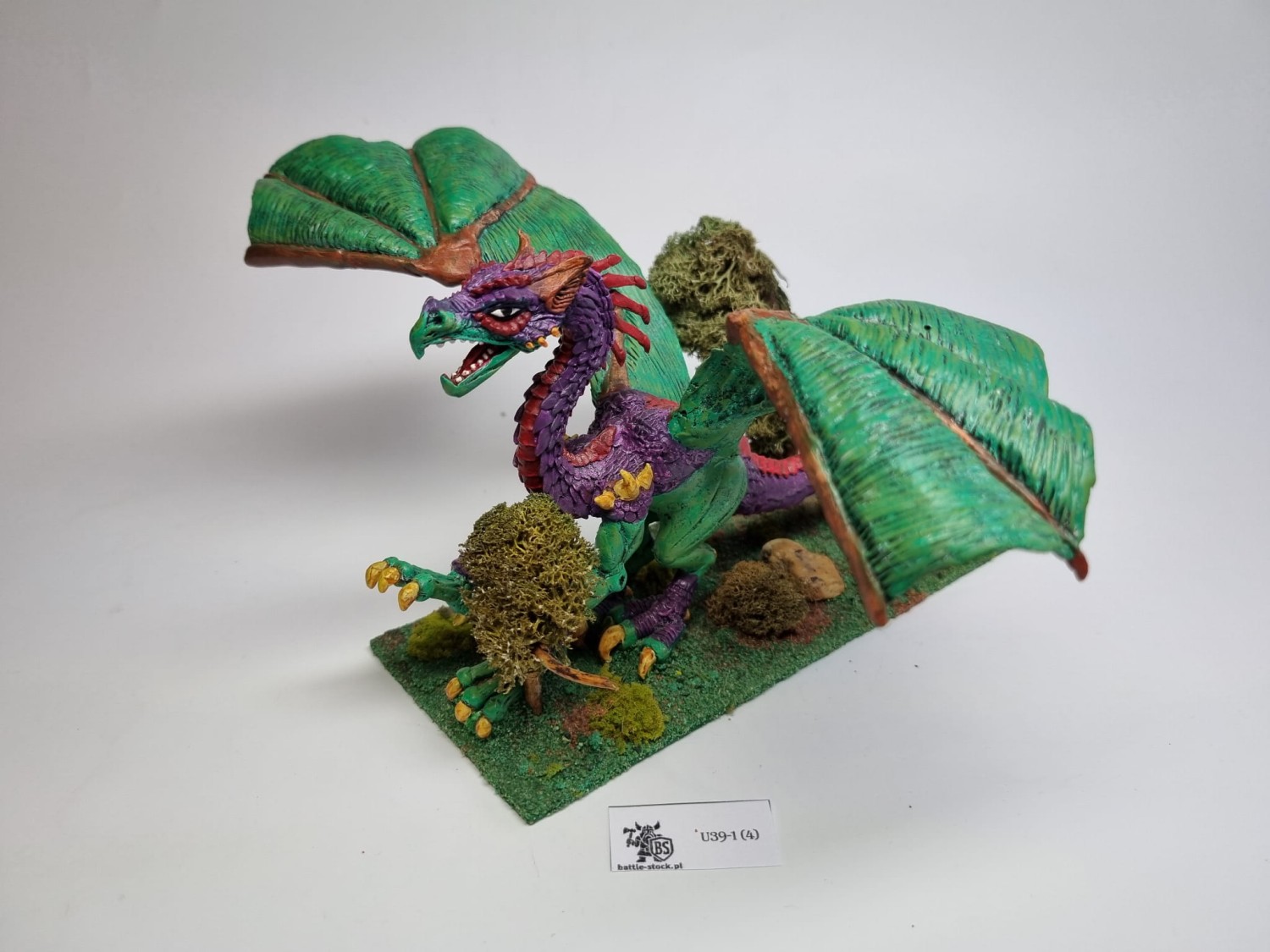 Harlequin great forest dragon