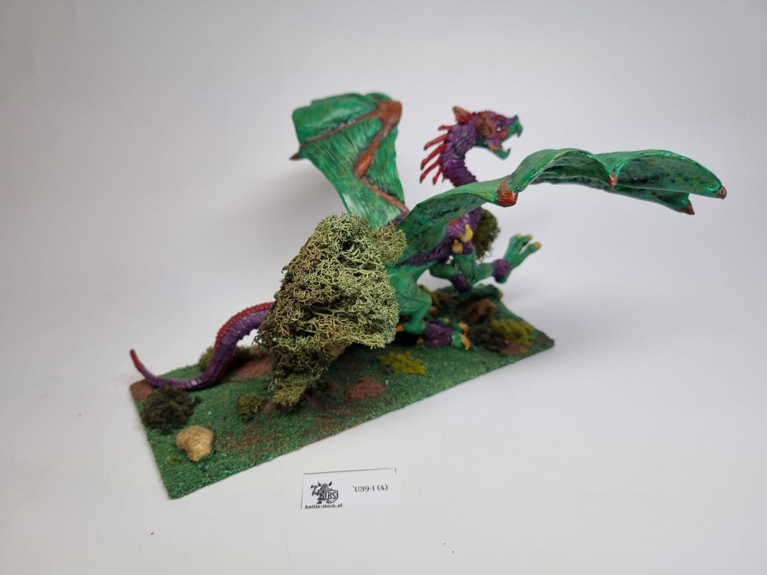 Harlequin great forest dragon