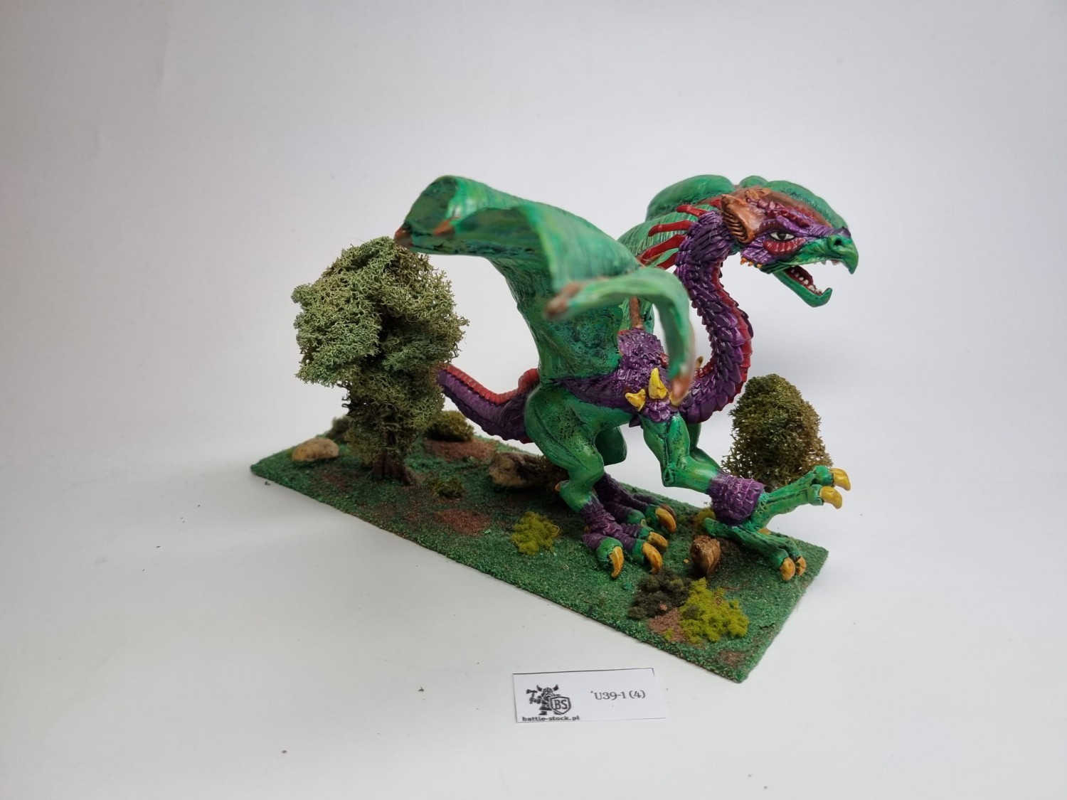 Harlequin great forest dragon