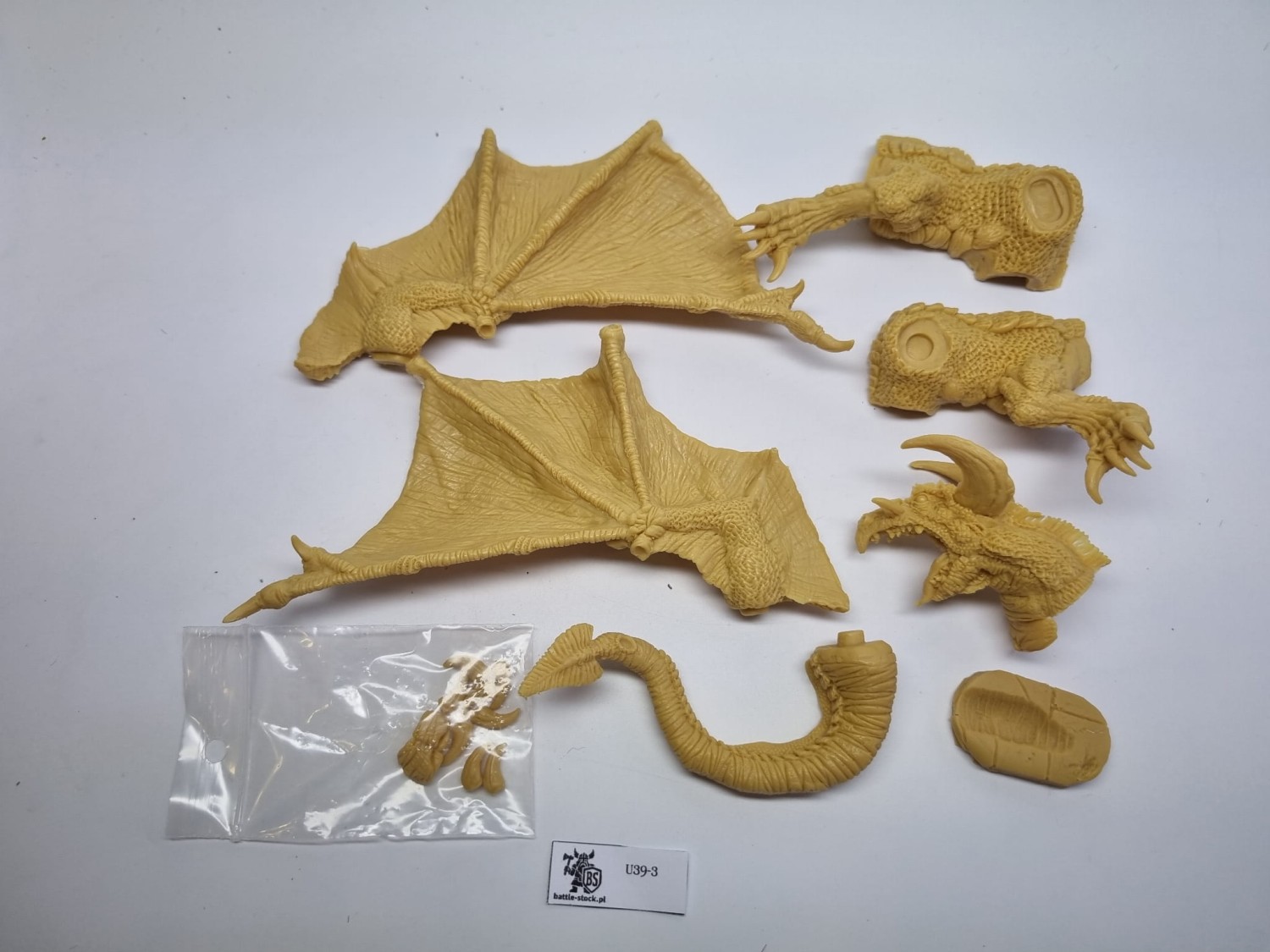 Fenryll SM05 Killer Dragon on Tower (1) 28mm Fantasy Miniature Winged Drake