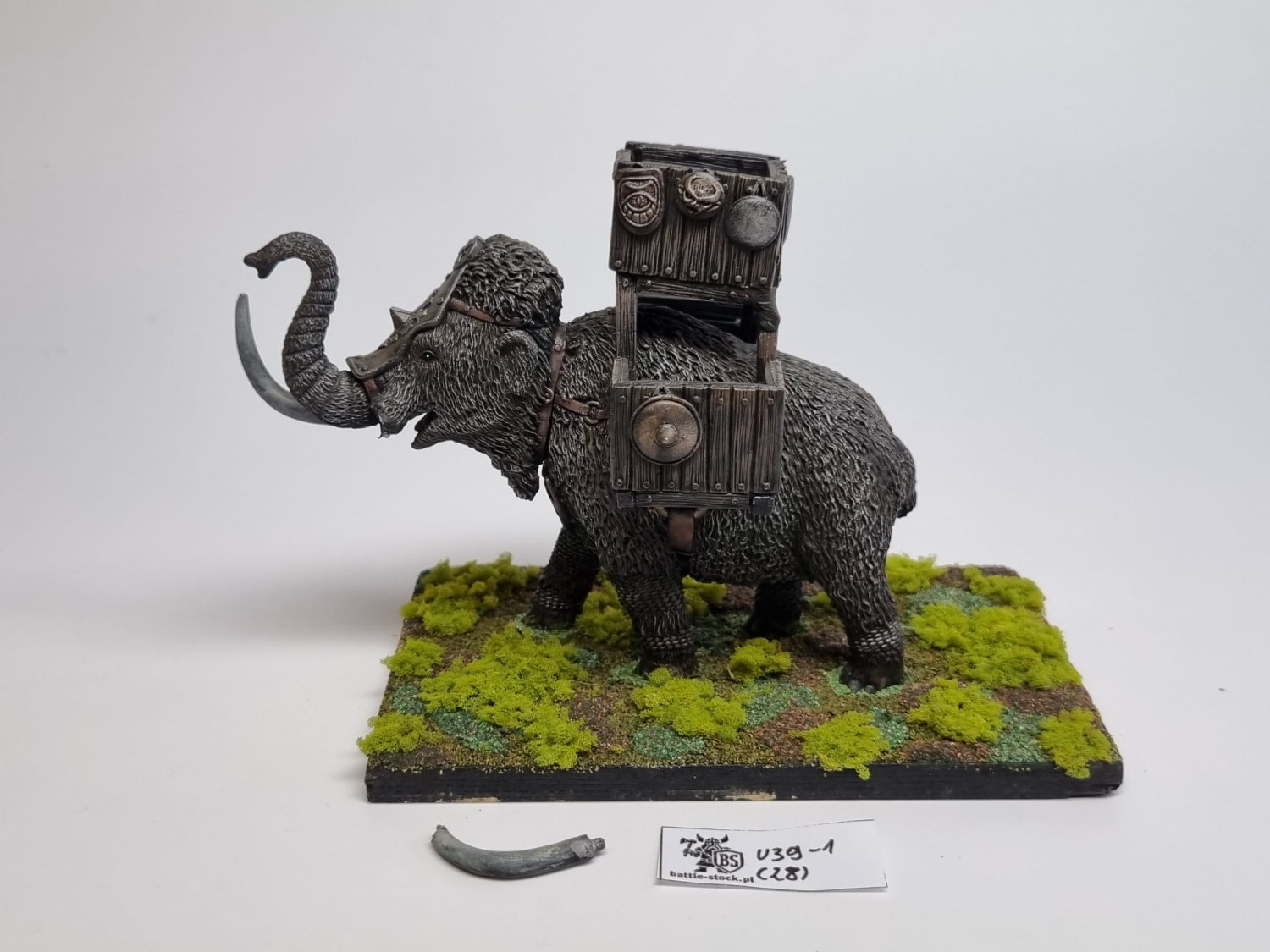 Grenadier war mammoth