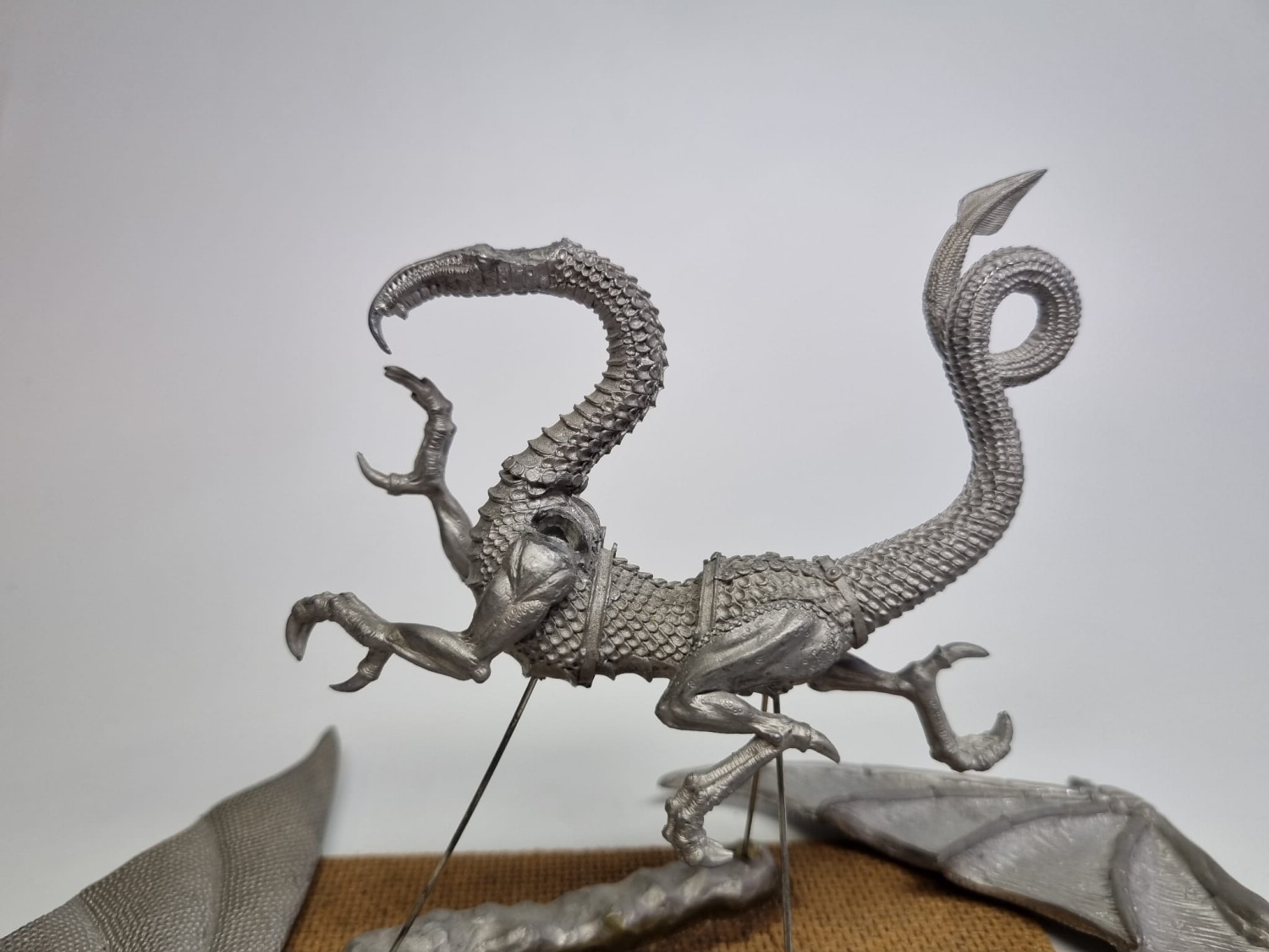 49-0124: Dragon with Howdah