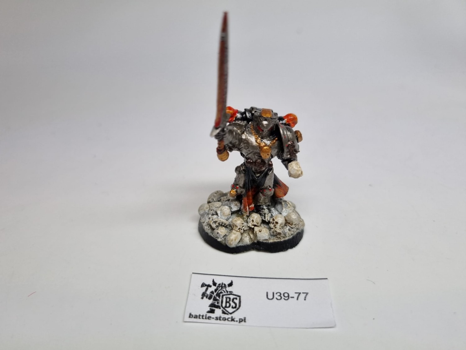 40k emperror champion bez tabka