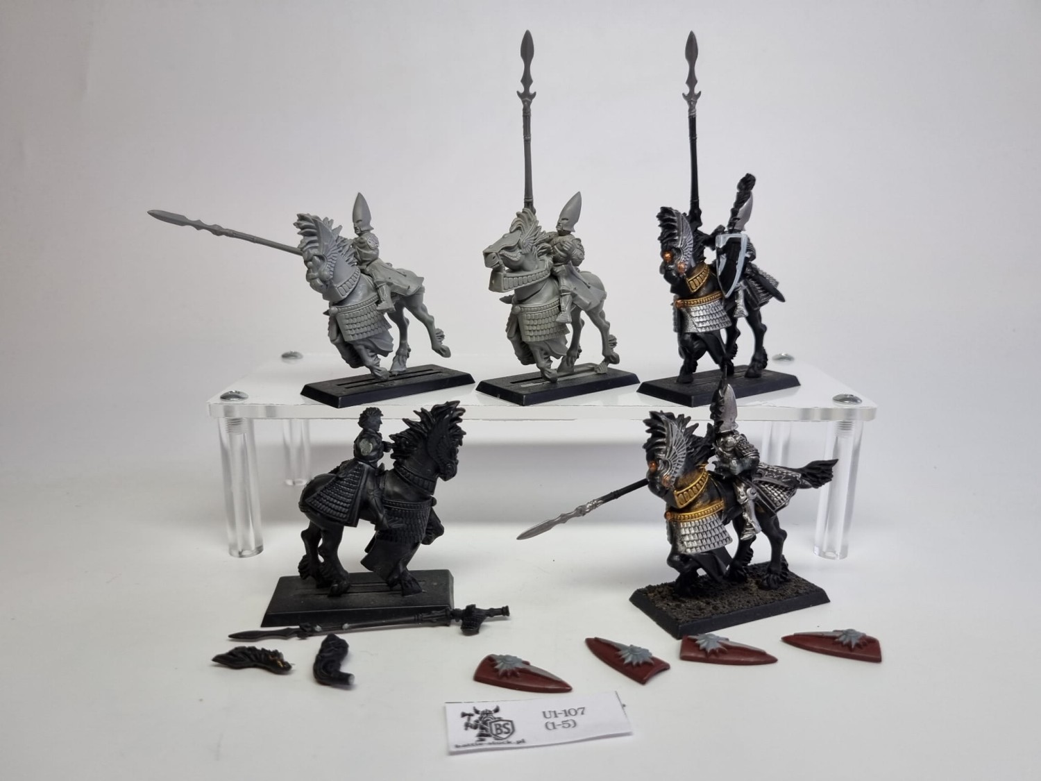 WFB HE silver helms plastik