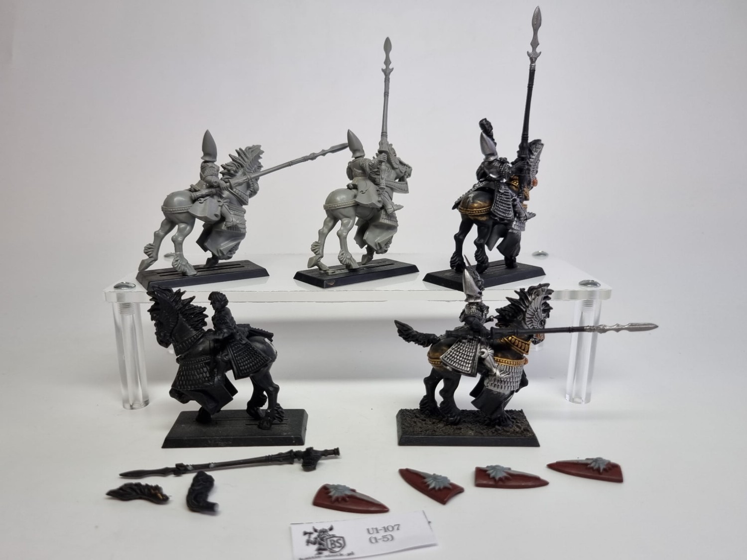 WFB HE silver helms plastik