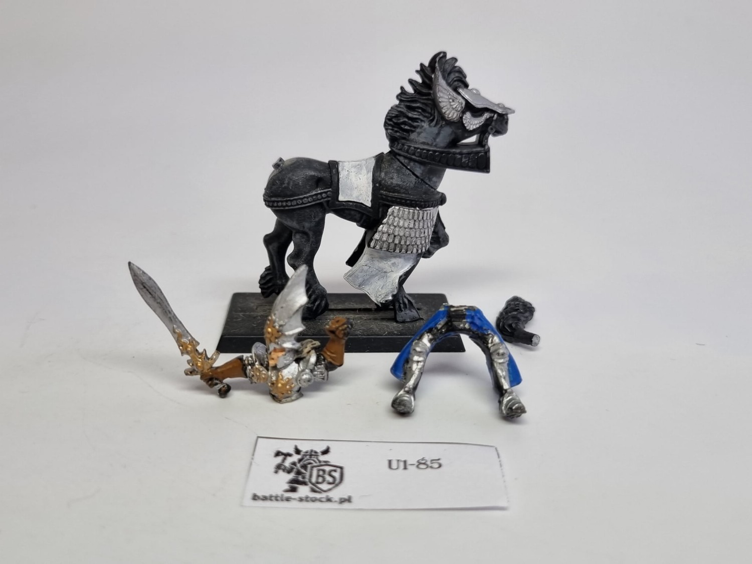 WFB HE hero konny