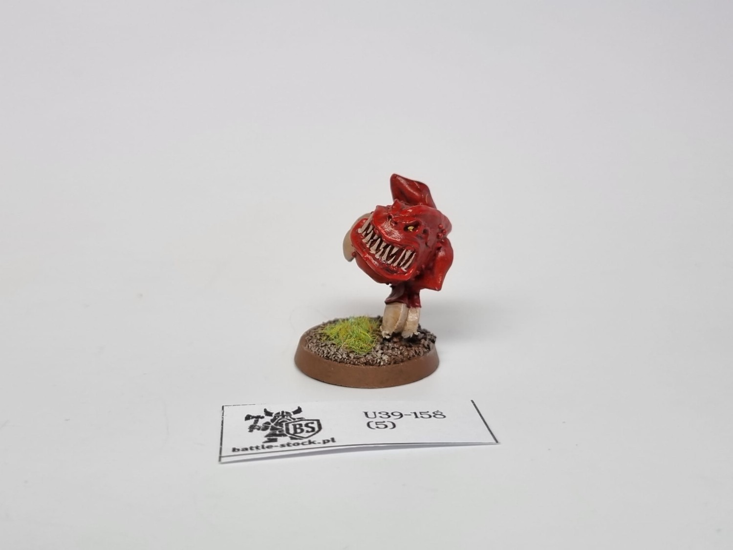 WFB squig M