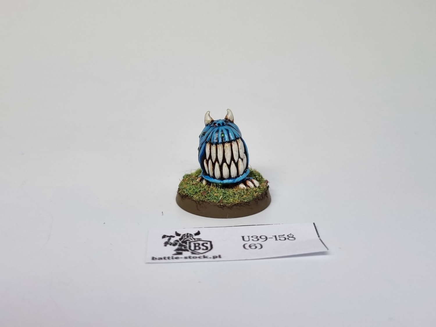 WFB squig M