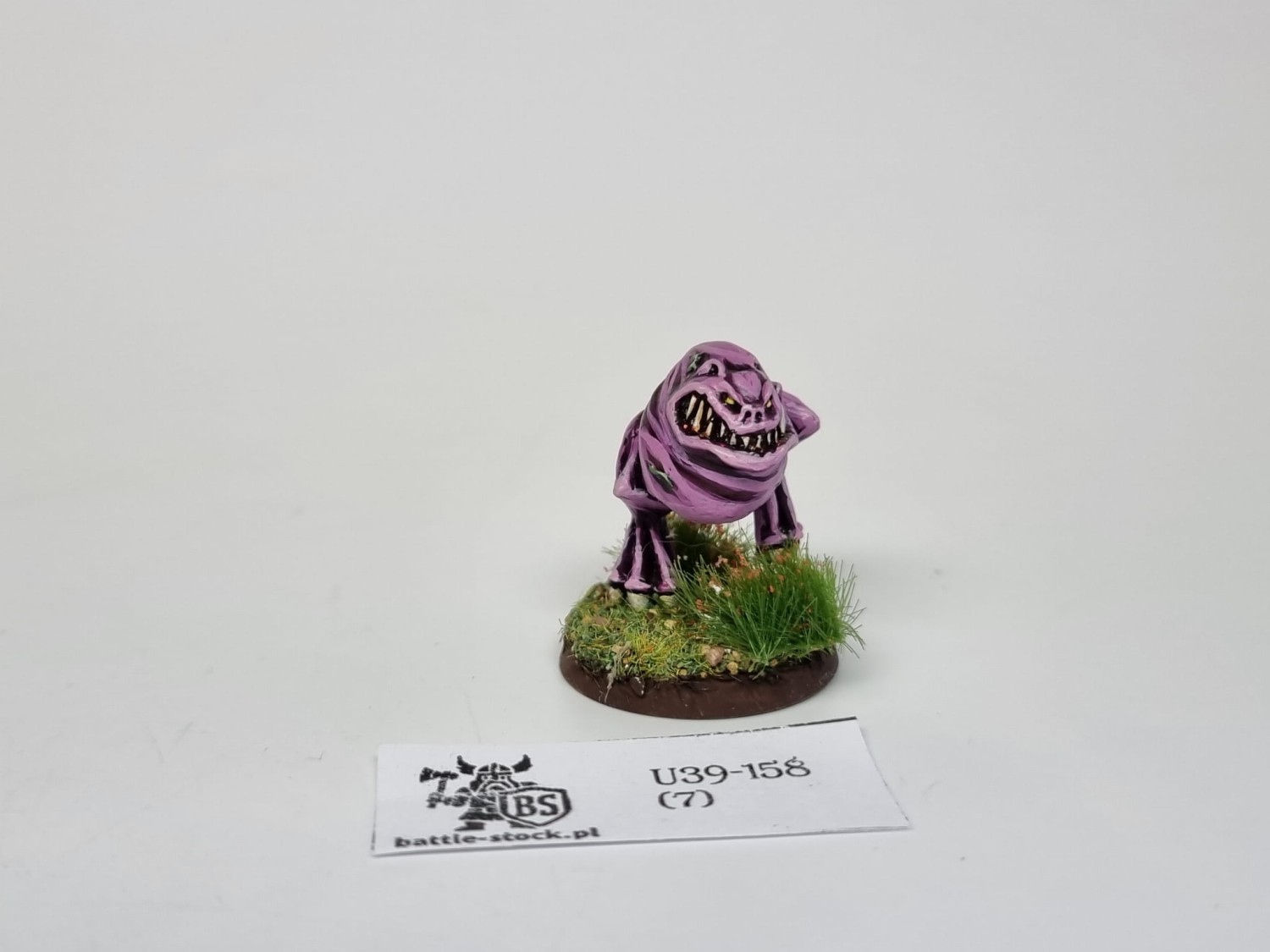 WFB squig M