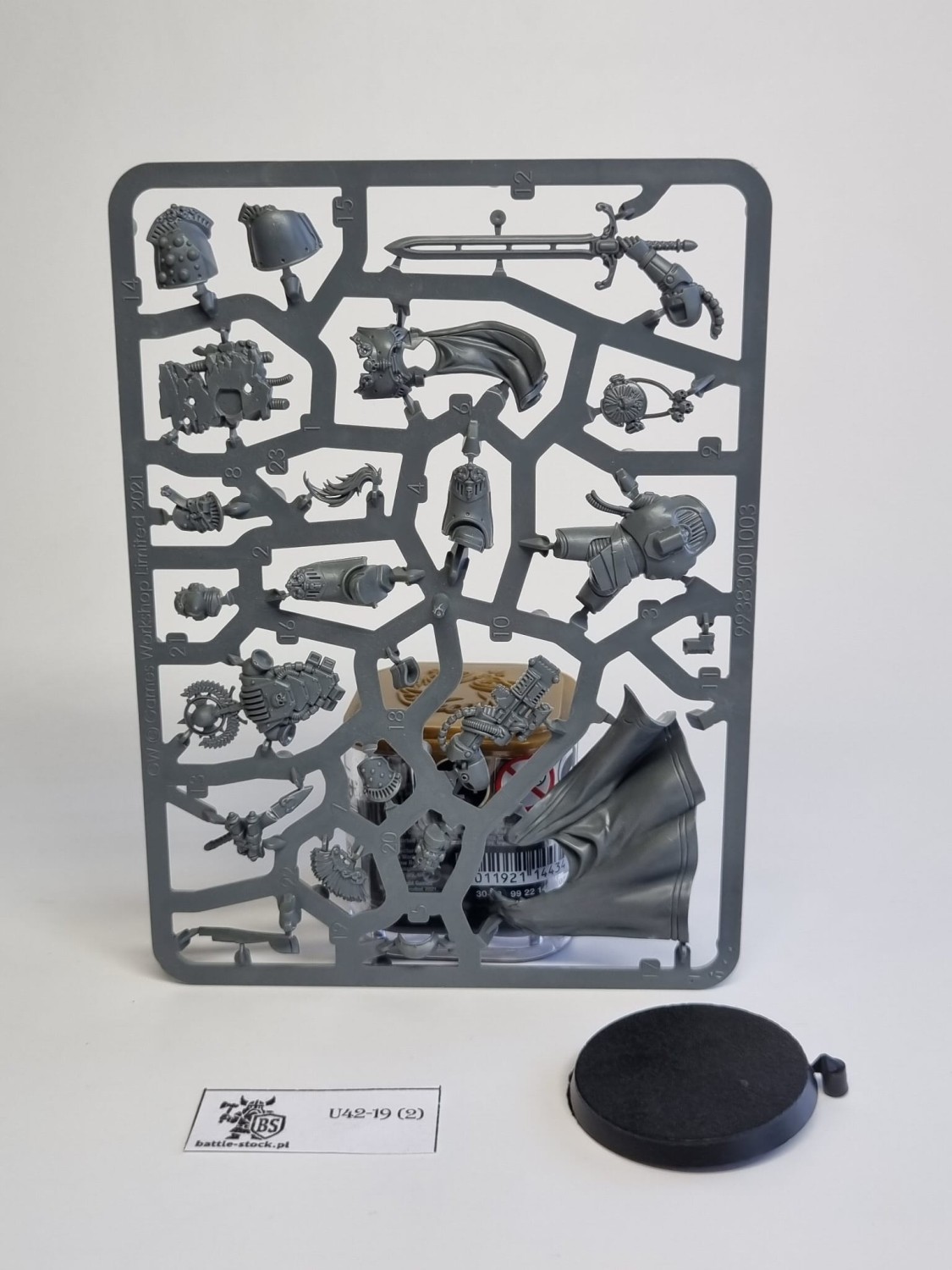 HH legion praetor with power sword