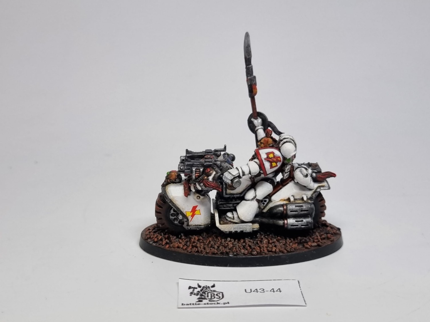 40k khan M