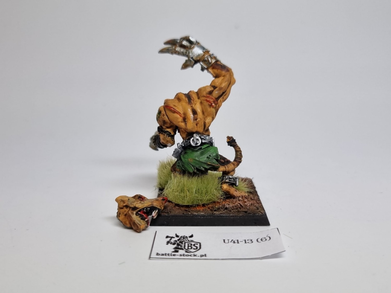 WFB rat ogre M z głową plastik