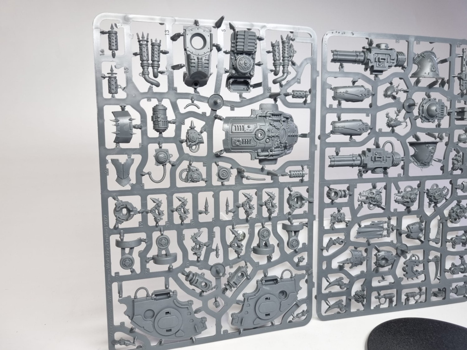 40k chaos knights war dogs 1szt