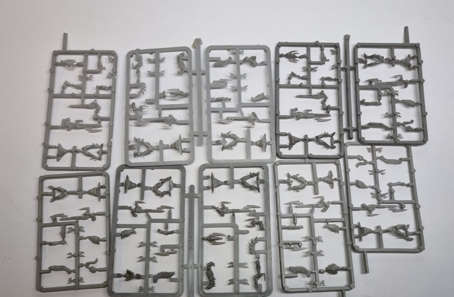 40k Dark Eldar warriors monopose