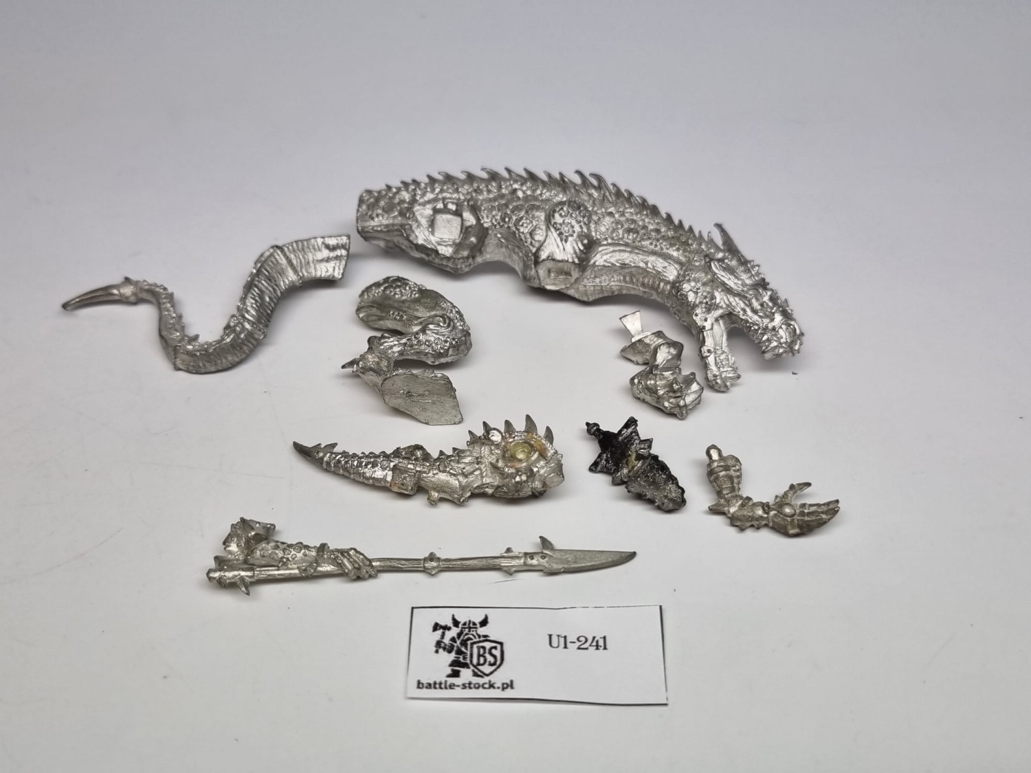 WFB Carnosaur (wybrakowany)