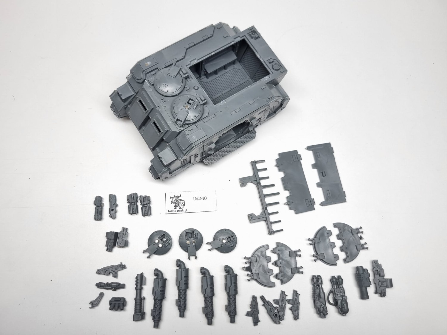 40k HH Rhino