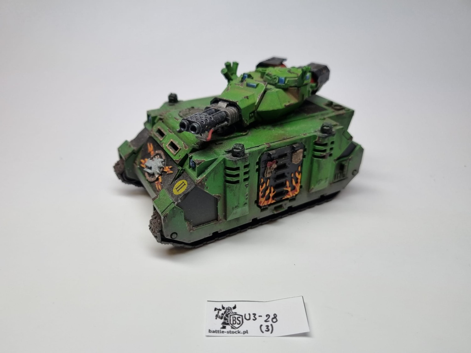40k SM salamander Predator