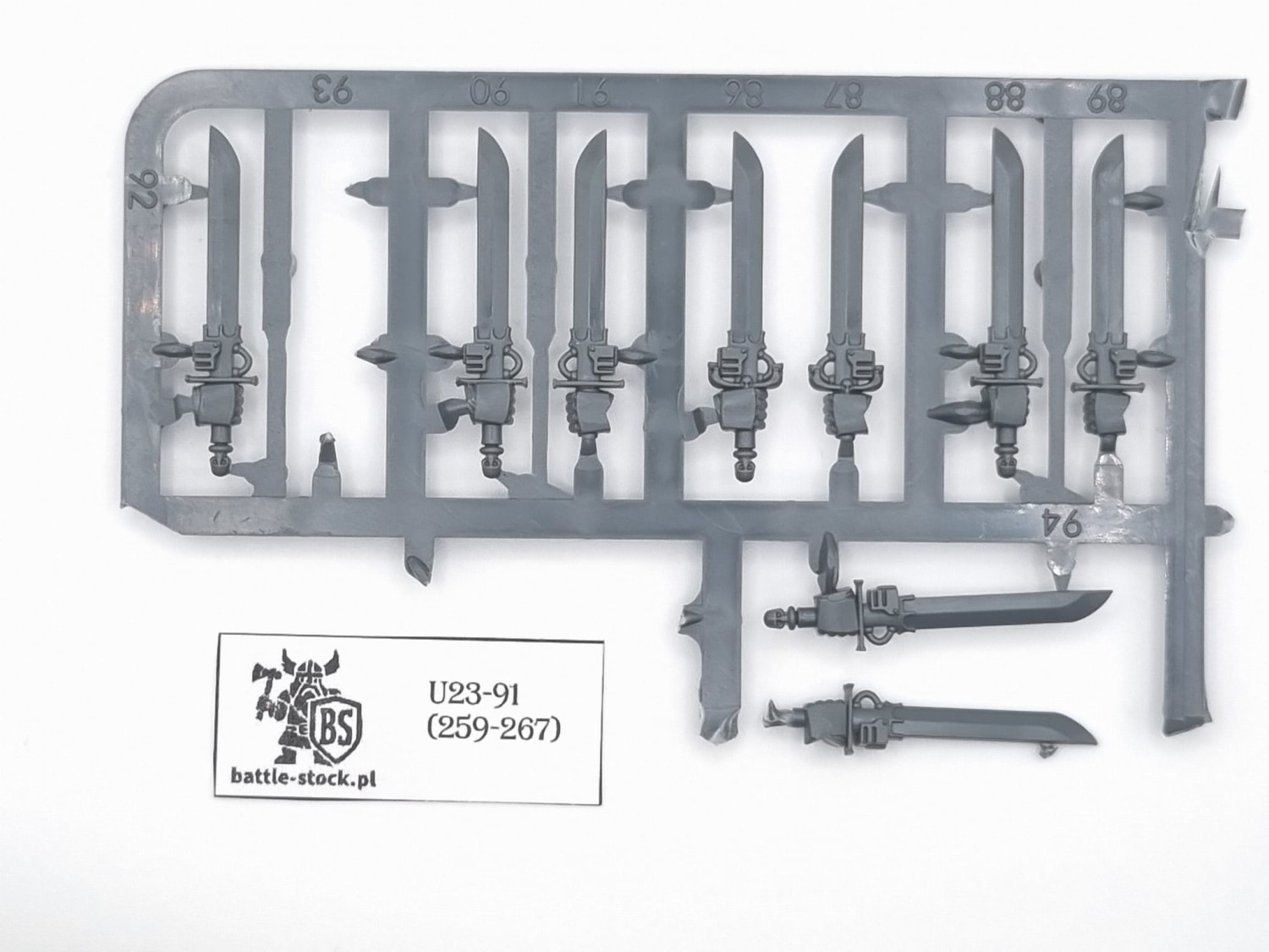 Bitsy Grey knights miecze