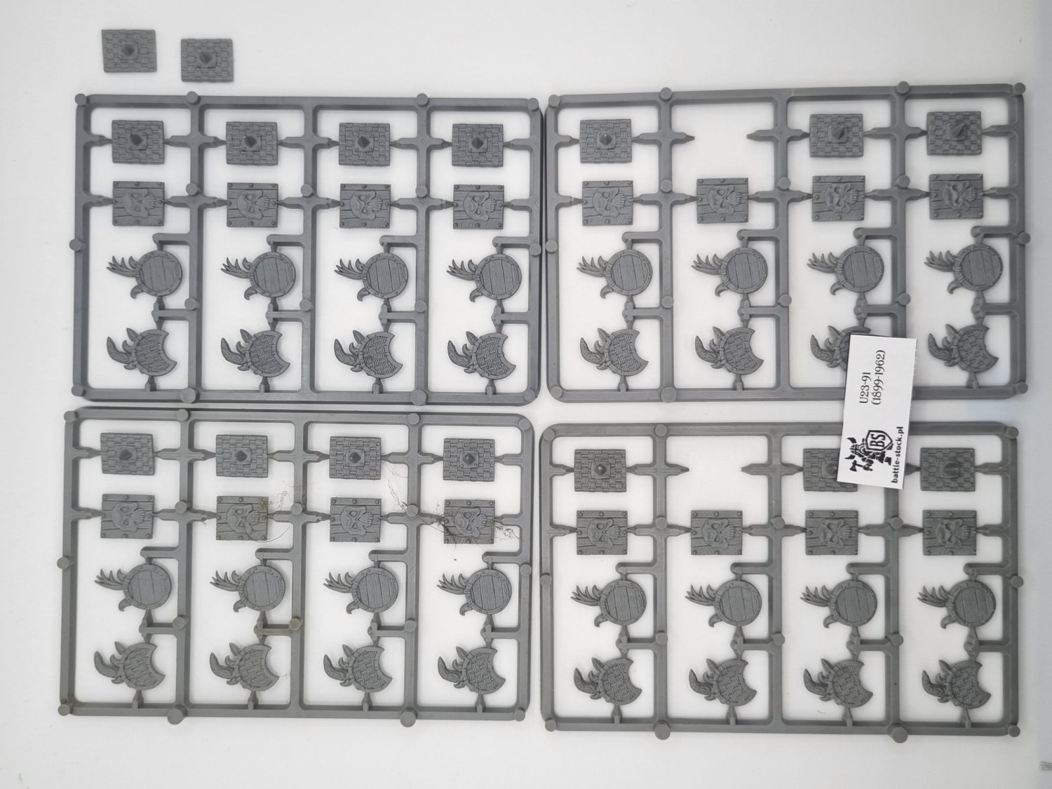 bitsy tarcze / shields O&amp;G