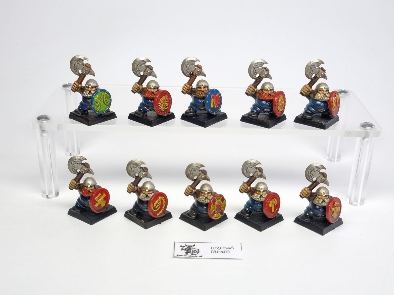 WFB dwarfs monopose