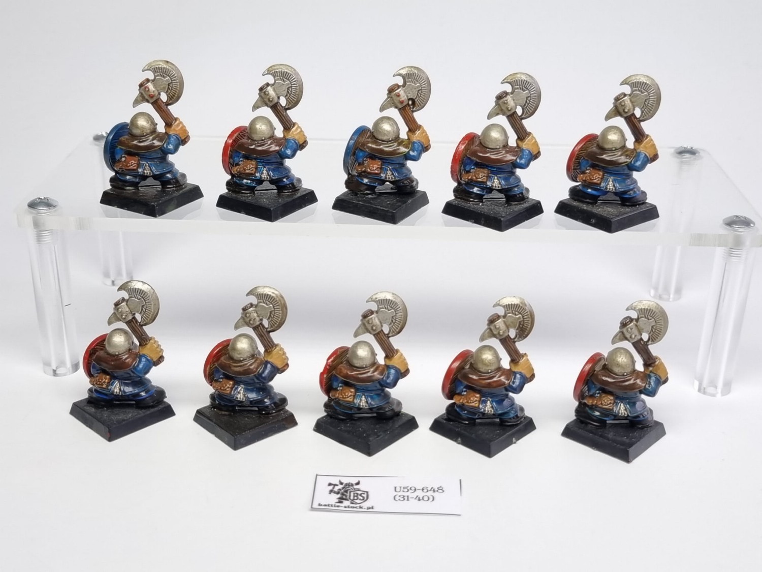 WFB dwarfs monopose