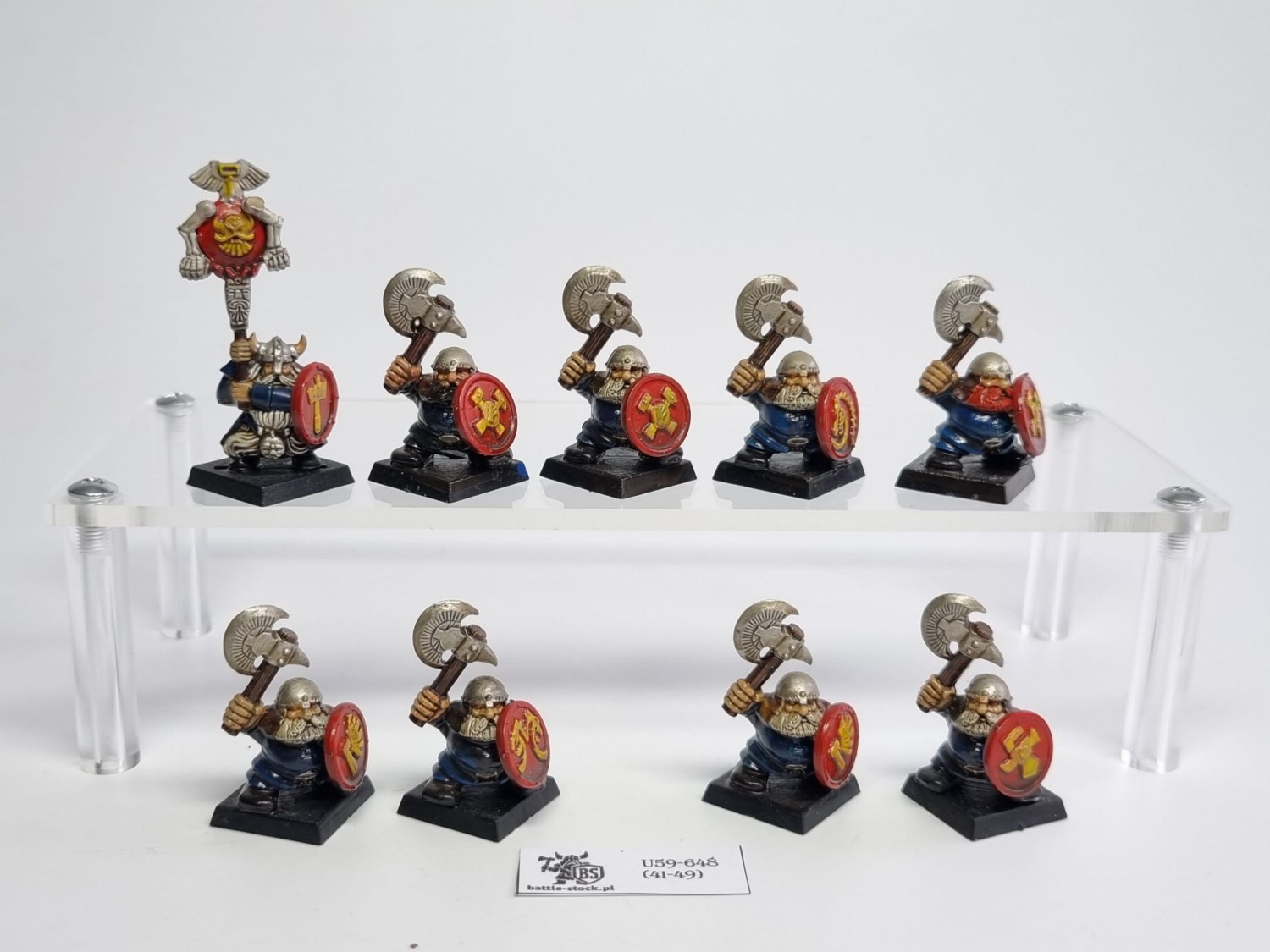 WFB dwarfs monopose