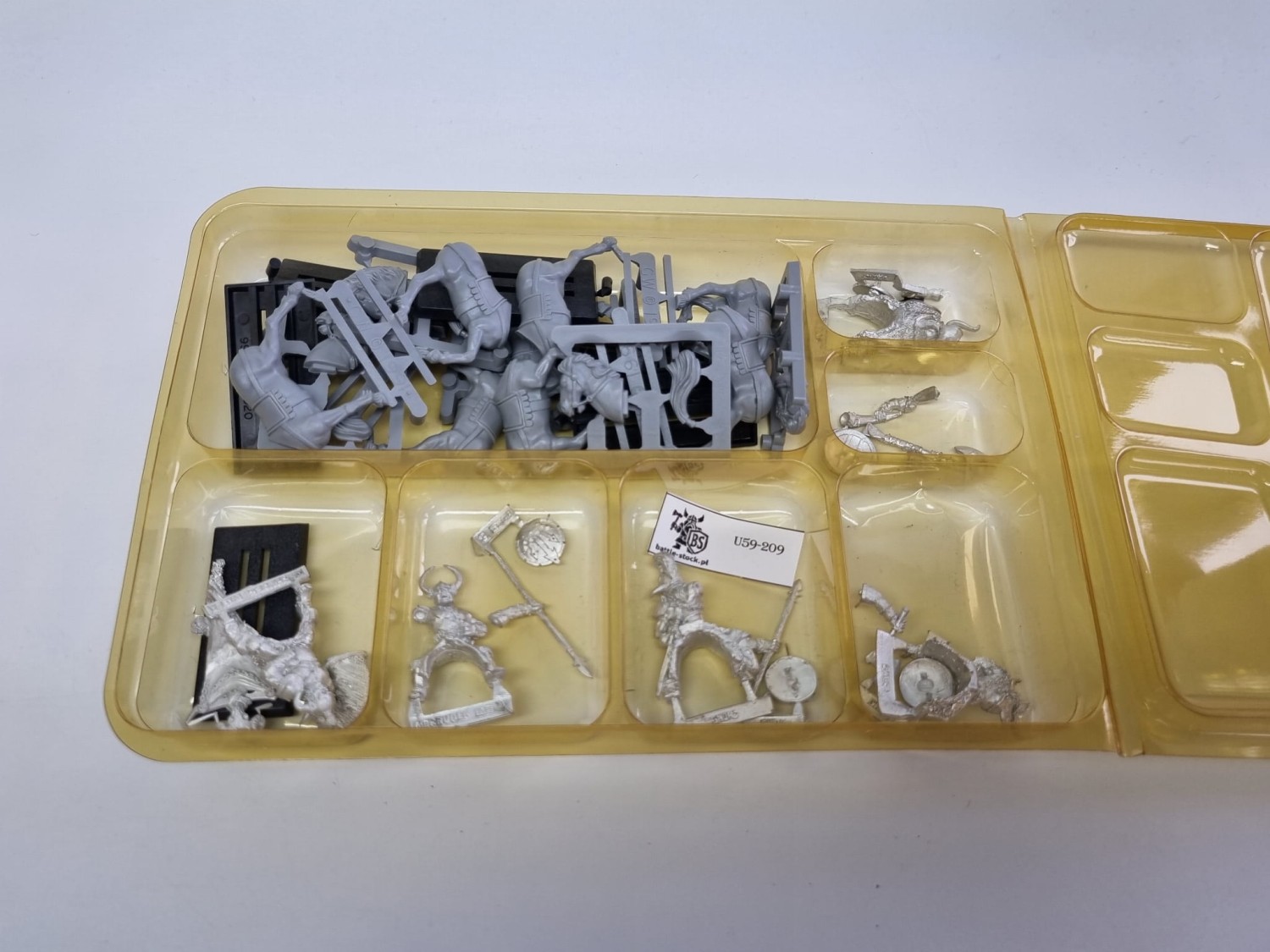 WFB chaos mrauders horseman box