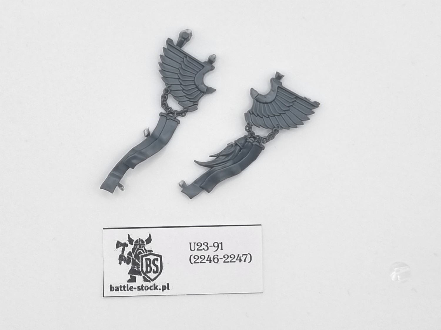 bitsy adeptus custodes ozdoby sztandaru