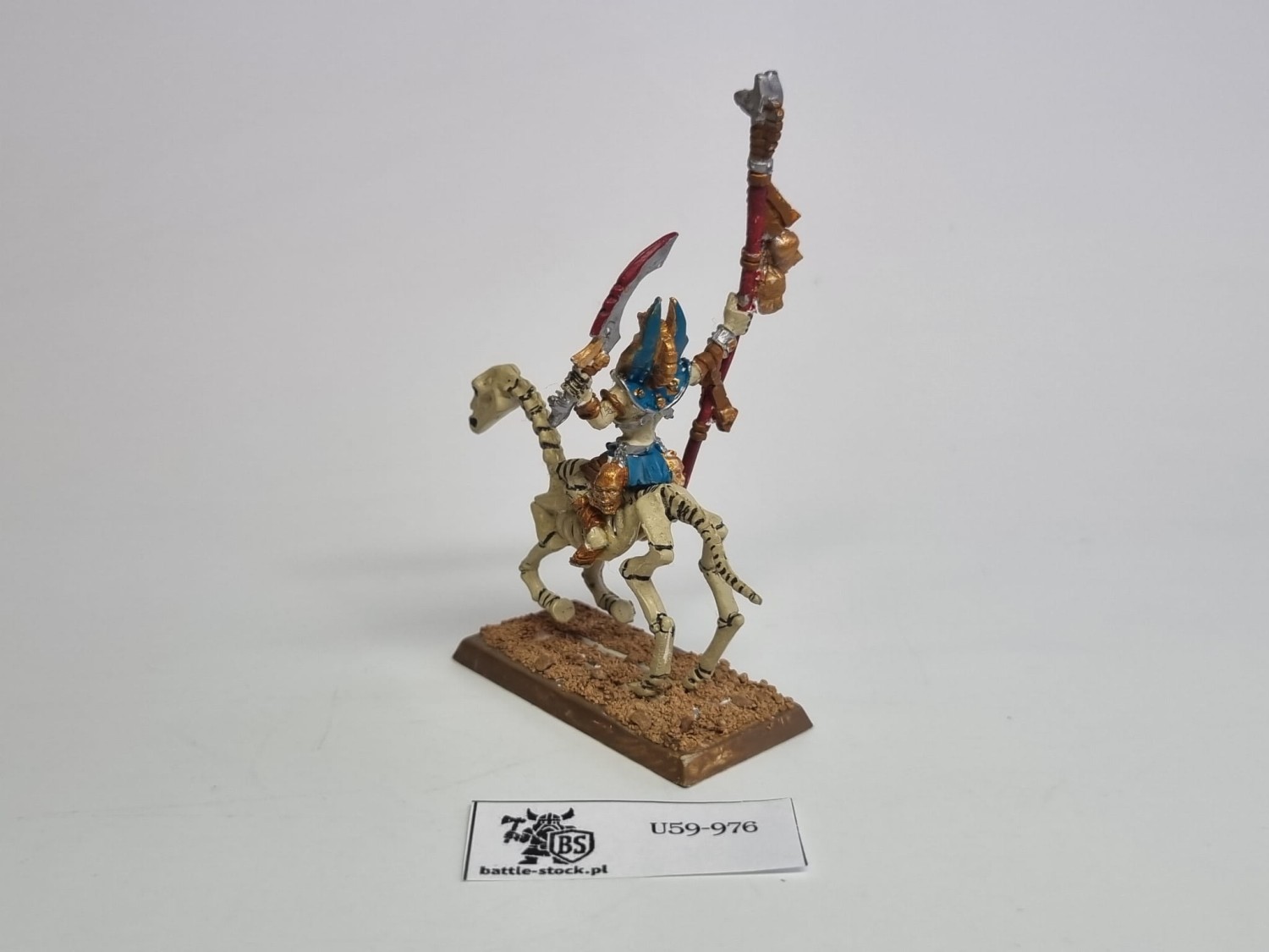 liche pirest mounted