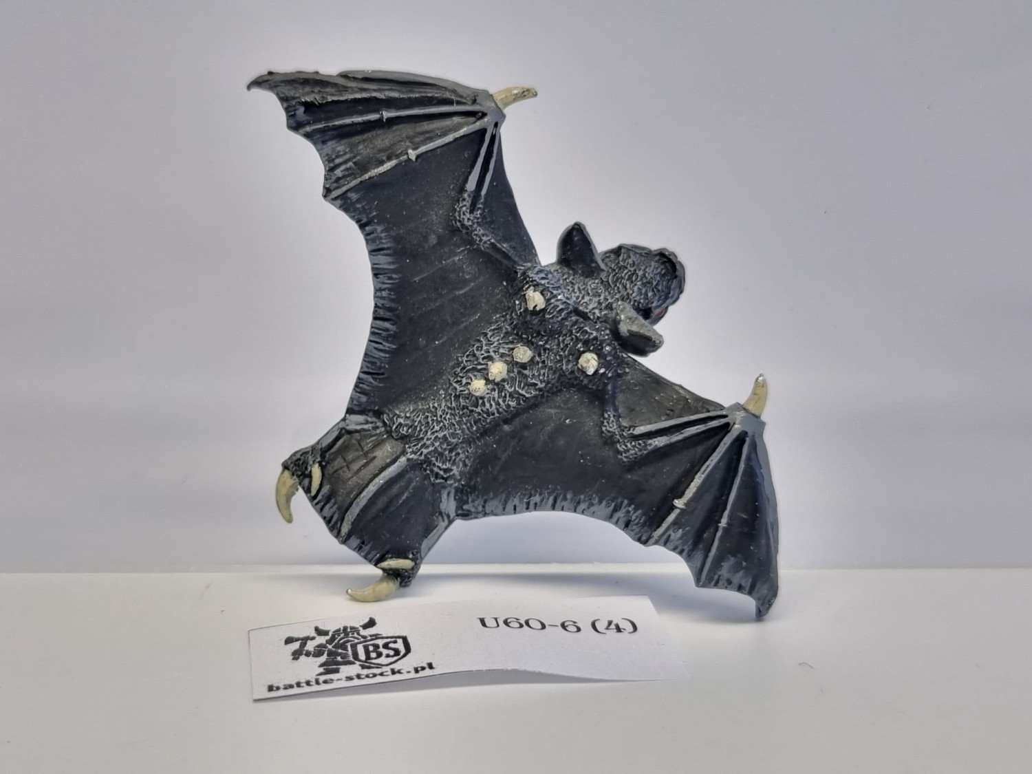 WFB VC fell bats