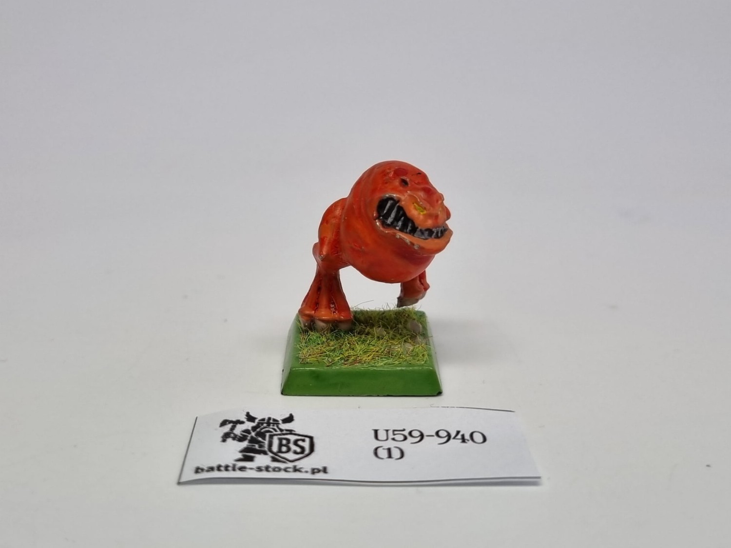 WFB squig M