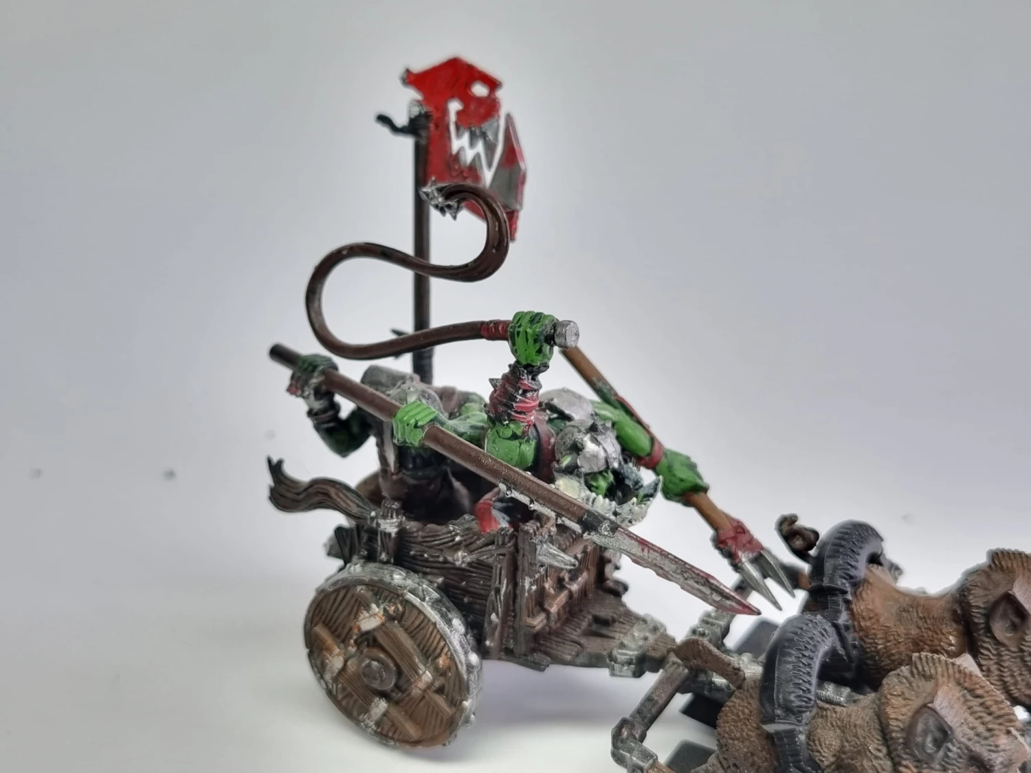 WFB orc boar chariot P