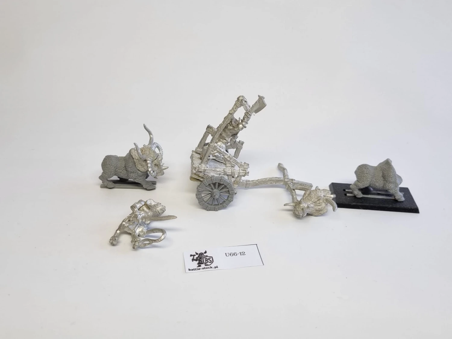 WFB Beastmen rydwan
