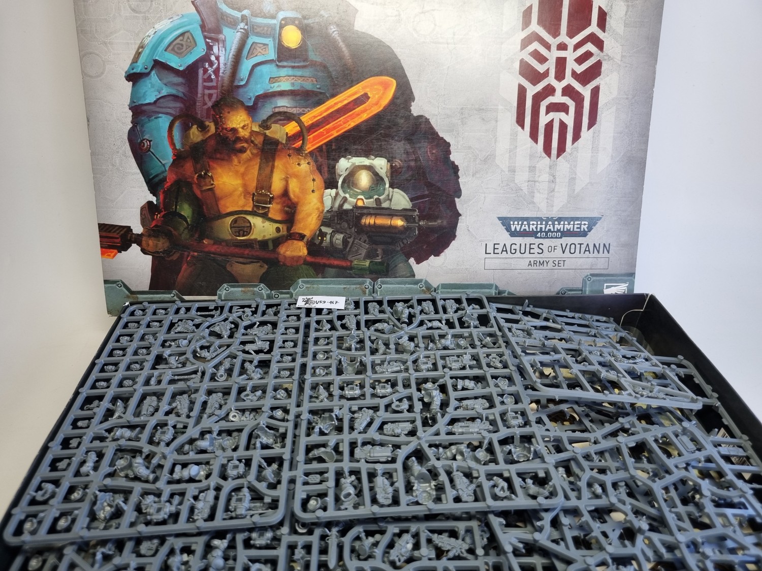 40k box leagues of votan armyset (brak skiążki, część modeli złożona)